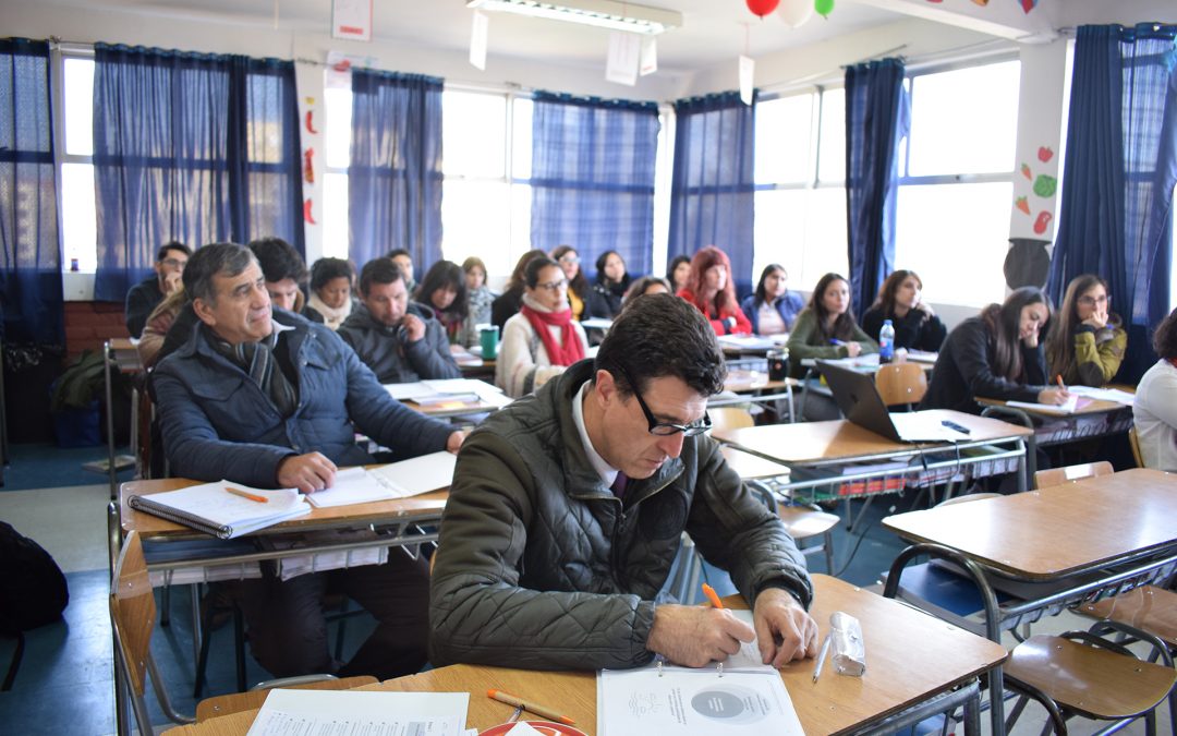 CURSO DE PERFECCIONAMIENTO EN COLEGIO GEA DE QUILPUÉ
